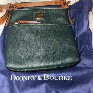 DOONEY & BOURKE SHOULDER BAG